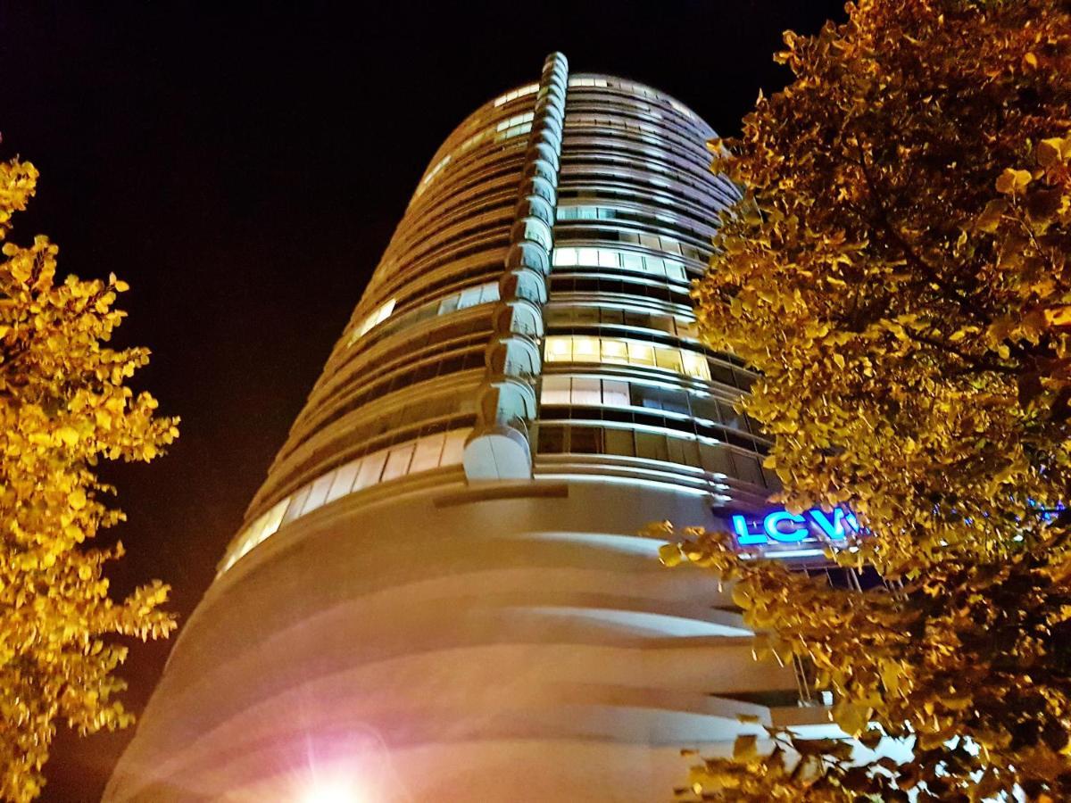 دنيبروبيتروفسك Most City Apart-Hotel المظهر الخارجي الصورة