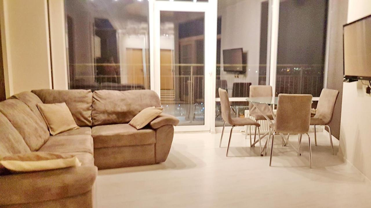 دنيبروبيتروفسك Most City Apart-Hotel المظهر الخارجي الصورة