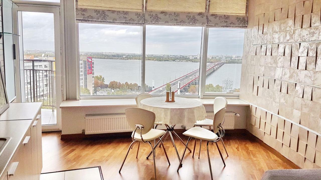 دنيبروبيتروفسك Most City Apart-Hotel المظهر الخارجي الصورة
